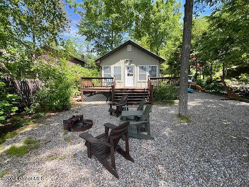4th image of 62 Reardon Road