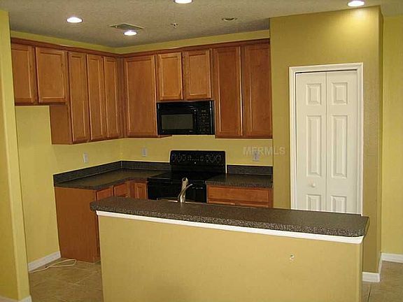 4th image of 2030 Cypress Bay Blvd