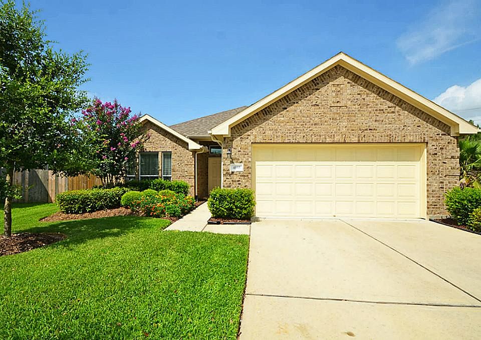 1st image of 4803 Grand Chateau Ln