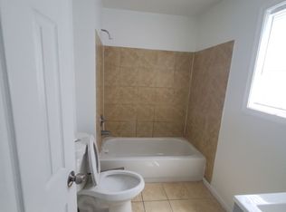614 Lafayette Ave APT C, Chesapeake, VA 23324