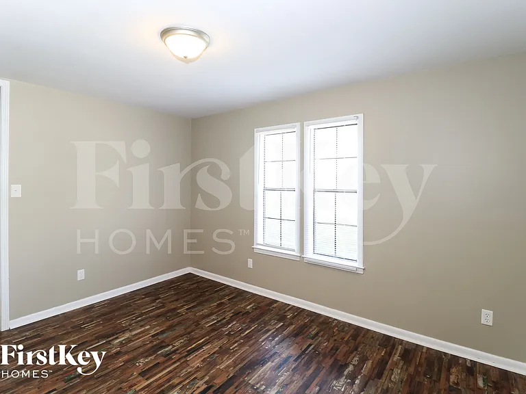 2961 Forest Edge Dr — Photo 10