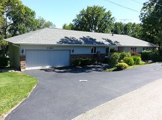 23862 W Bayview Rd, Antioch, IL 60002