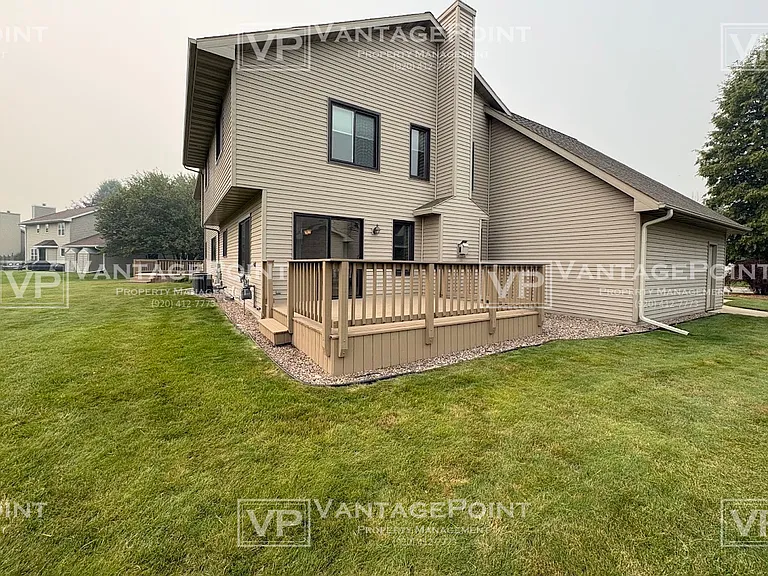 2056 Schanock Dr — Photo 23