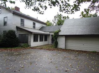 30 Main St, Wales, MA 01081