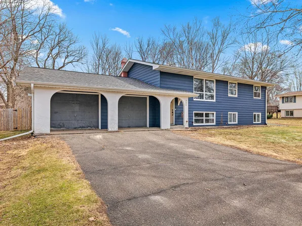 266 Greaton Rd, New Richmond, WI 54017