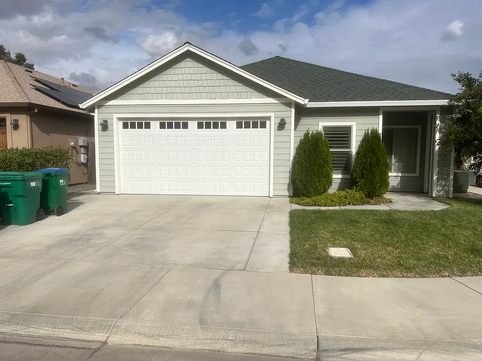 2 Jersey Brown Cir