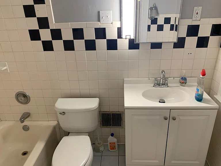 24 Wellesley St #3 — Photo 6