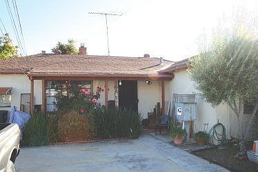 1st image of 450 Macarthur Ave
