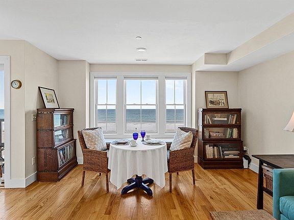 5th image of 155 Nantasket Ave Unit 402