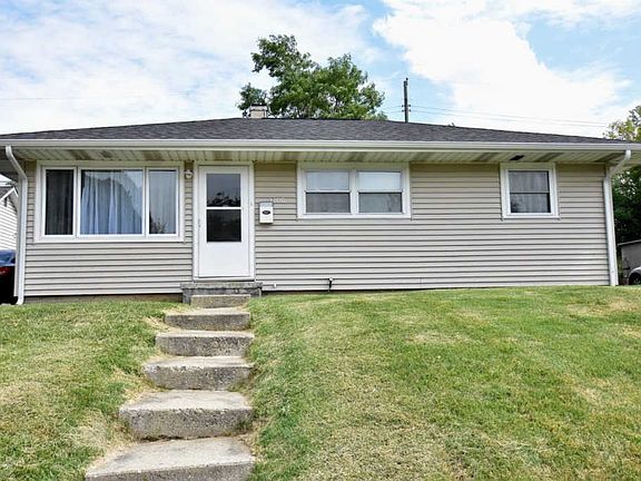 2nd image of 1100 Hedgewood Dr