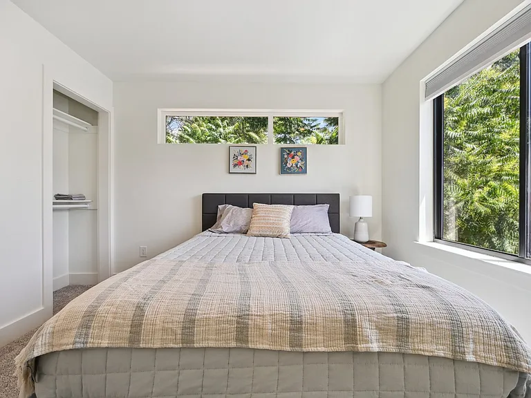 3870 N Clay St — Photo 12