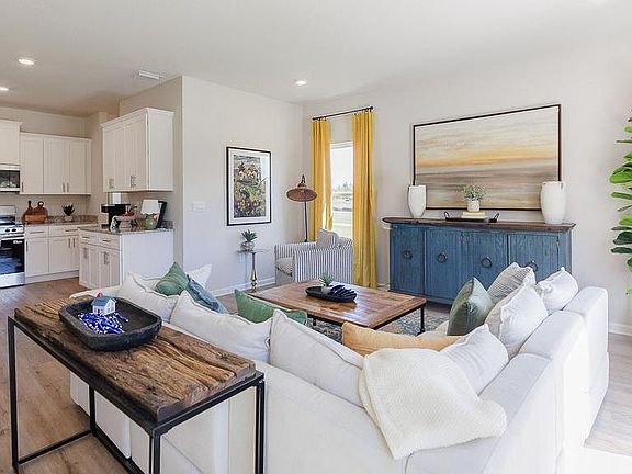 7th image of this home