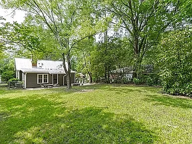 406 Green St — Photo 73