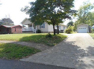 408 Walker St, Athens, TN 37303