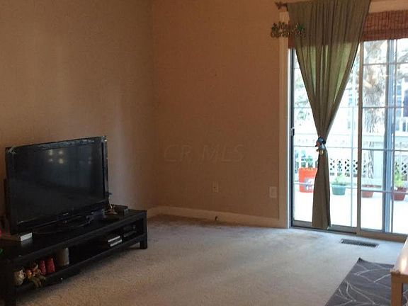 4th image of 2552 Gardenia Dr
