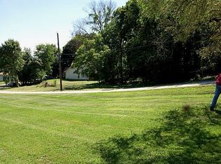 100 Pennsylvania Ave, Glenshaw, PA 15116