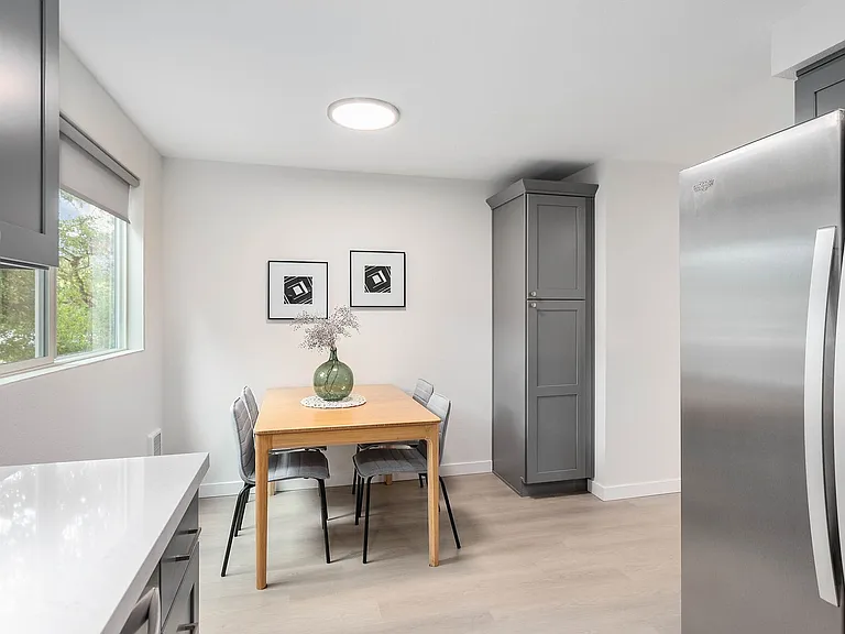 TE1416 — Photo 25