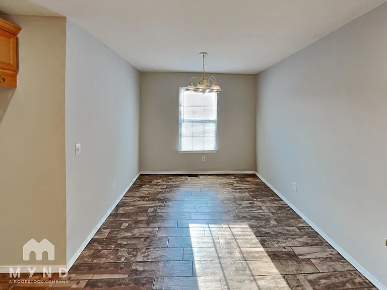 711 N Jonathan Ave — Photo 11