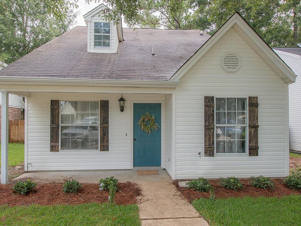 1st image of 13476 Windridge Dr
