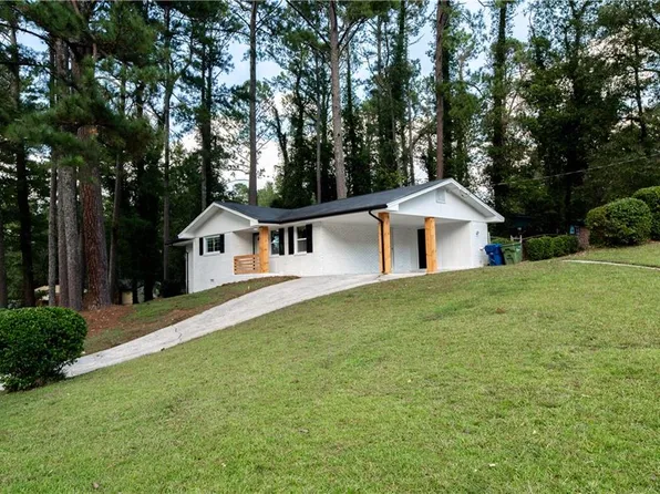 180 Lydia Dr SE, Atlanta, GA 30315