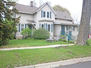 401-403 Anderson Blvd, Geneva, IL 60134