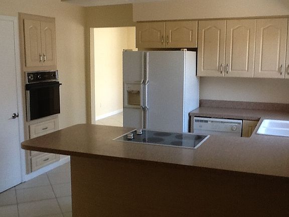 4th image of 5612 Crest Hill Dr