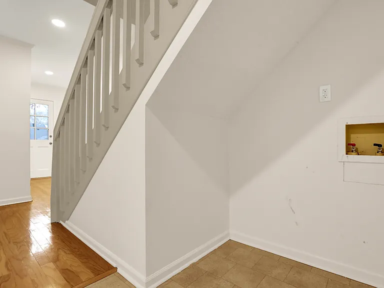 7255 Penbrook Cv — Photo 15