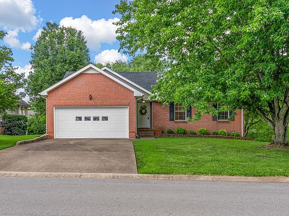 3rd image of 3430 Poplar Hl