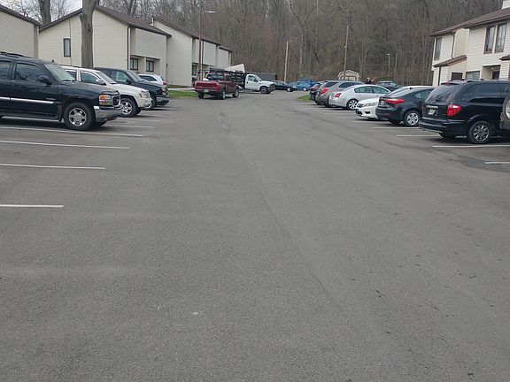 2nd image of 635 Dennison Woods Ave