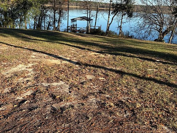 4th image of 7779 Spring Creek Dr