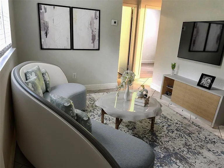 5409 McLeod Dr — Photo 2