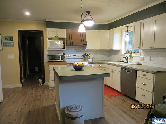 5th image of 2106 W 8th St