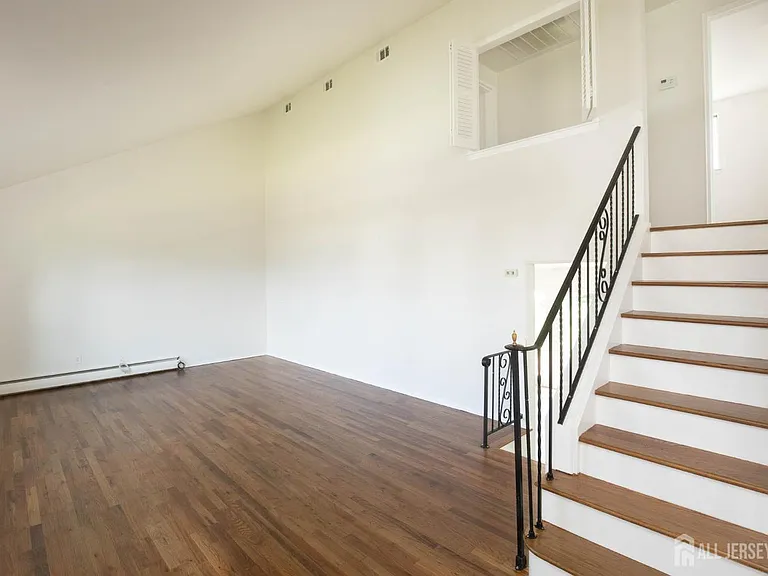 23 Sims Rd — Photo 8