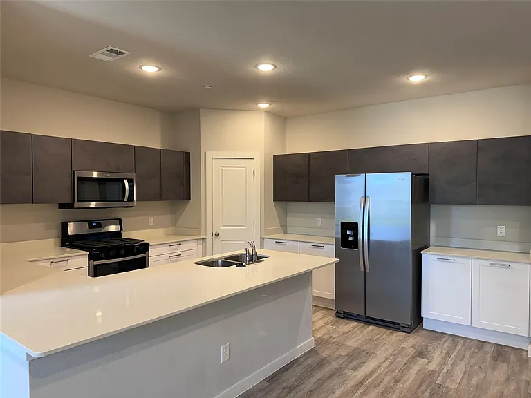 2354 Freshwater Ln — Photo 17
