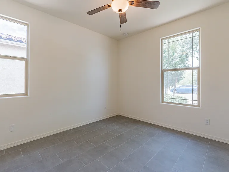 8014 W Orange Dr — Photo 38