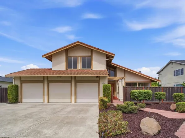 4157 Isola Dr, Fremont, CA 94555