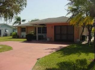 911 N Boundry Rd, Englewood, FL 34223