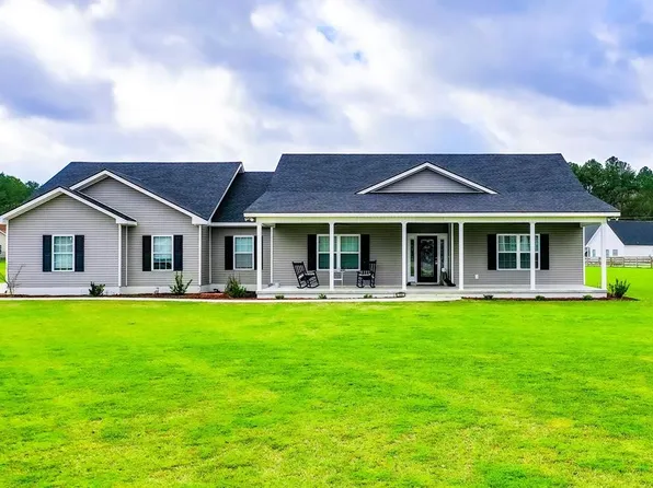 1305 Whitney Lake Rd, Blackshear, GA 31516