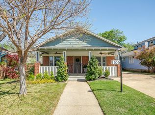 1105 Mistletoe Dr, Fort Worth, TX 76110
