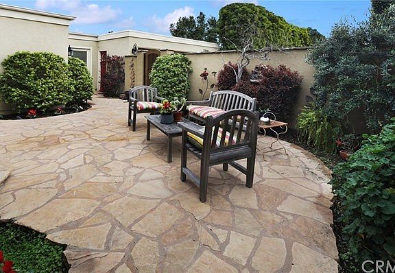 Secluded and Gated Courtyard Entry