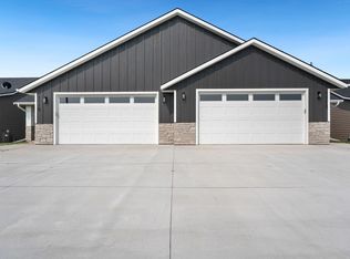 1115 S Foss Ave, Sioux Falls, SD 57110