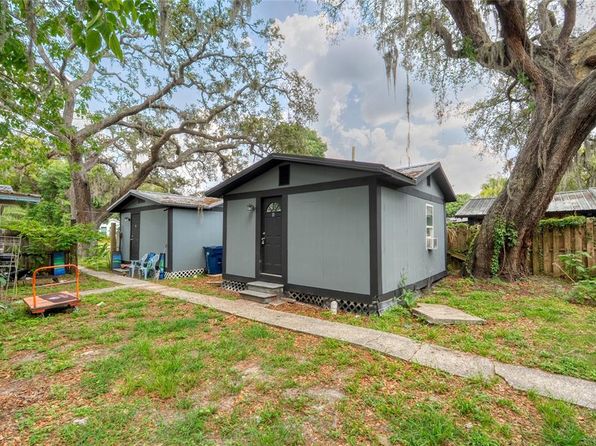 tampa-florida-453318982 picture