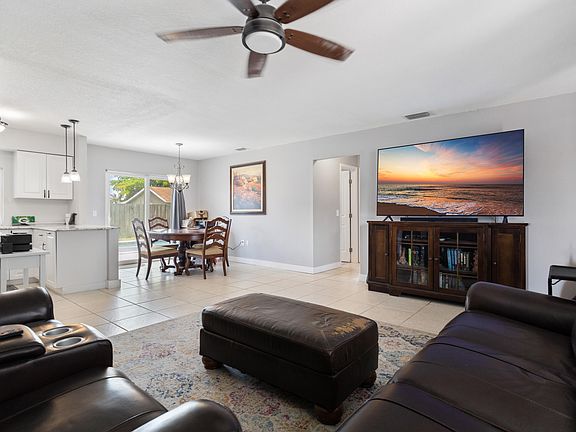 5th image of 8621 NW 3RD Street