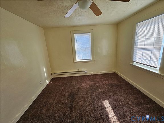 2nd image of 1912 Chelsea St