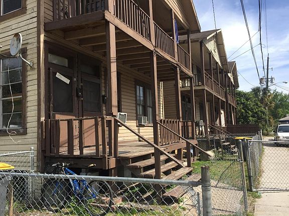 2nd image of 1204 Barnett St