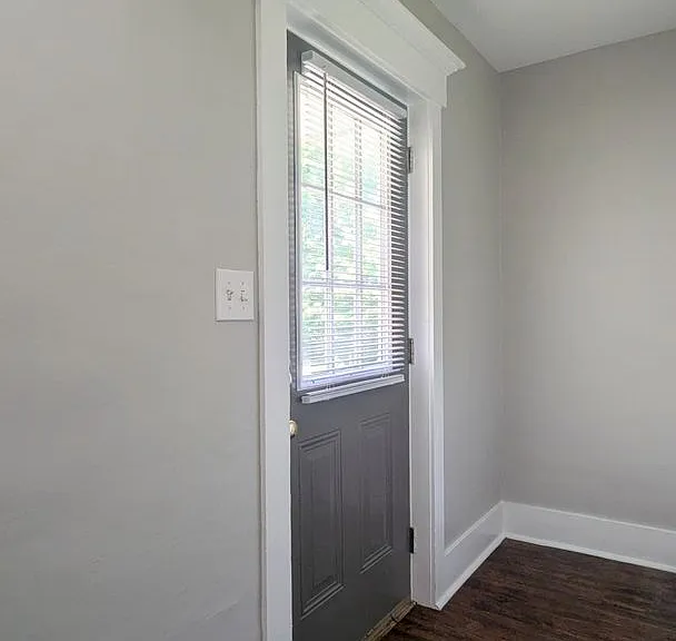 230 Main Street — Photo 8
