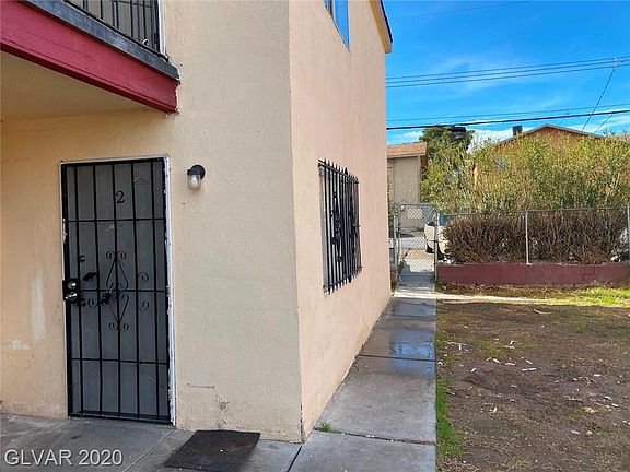 3rd image of 833 N Bruce St APT 2