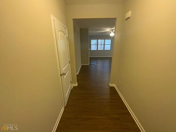5th image of 3197 Heritage Glen Dr