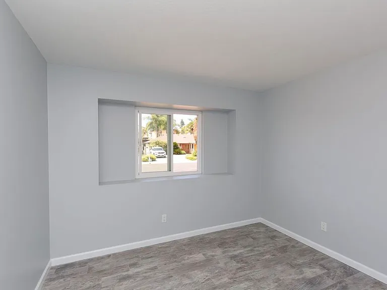 315 Nocturne Ct — Photo 14