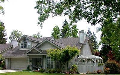 2nd image of 9144 N Stoneridge Ln